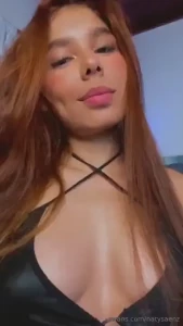 Wanna see more slide in to my dms baby