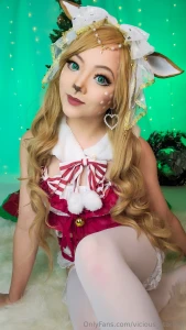 Call me vixen set includes 8 topless nudes message if you want spicier