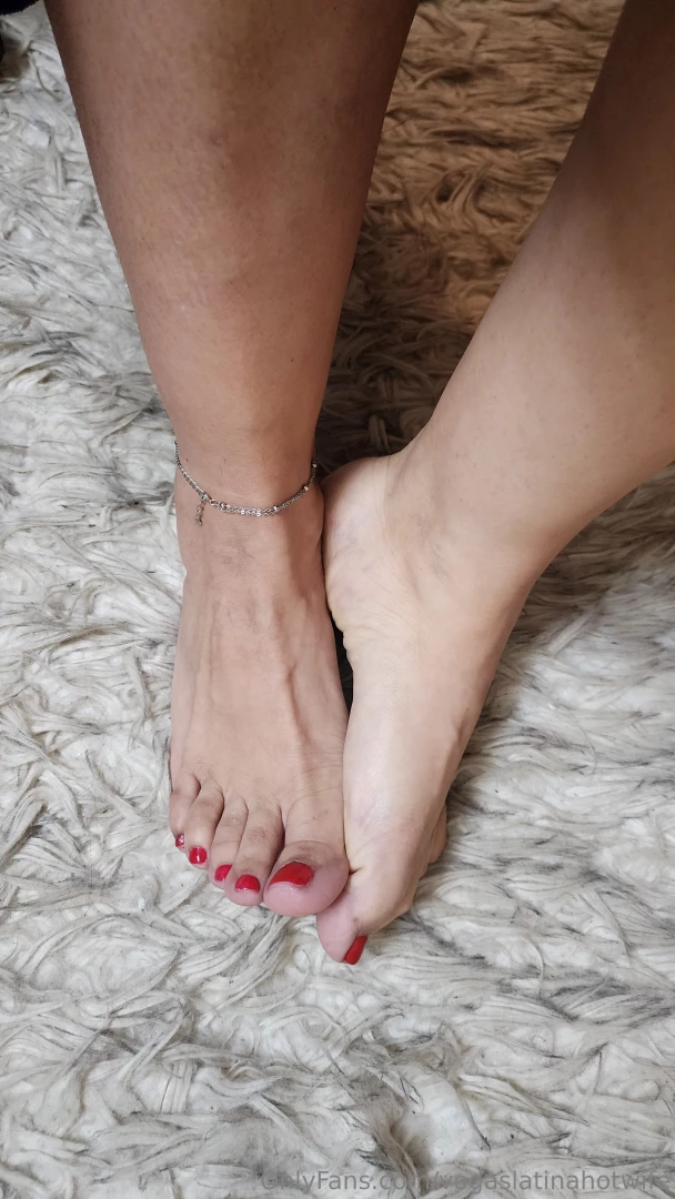 Do i have ugly feet or they are ok 