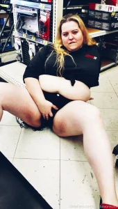 You wish your local parts store had more bitches like me selling you part 4