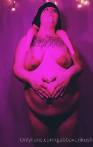 9 months today a lil o natural pregnant twi lek part 1