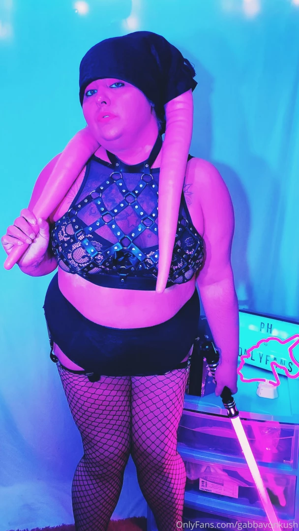 So what do you nerds think here is my take on a twi lek i m really 