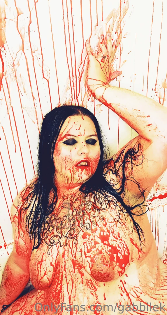 Happy hallows eve i bath in the bl d of my lovers part 1 