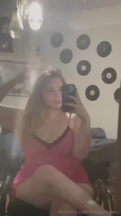 Really horny tonight let s chat 