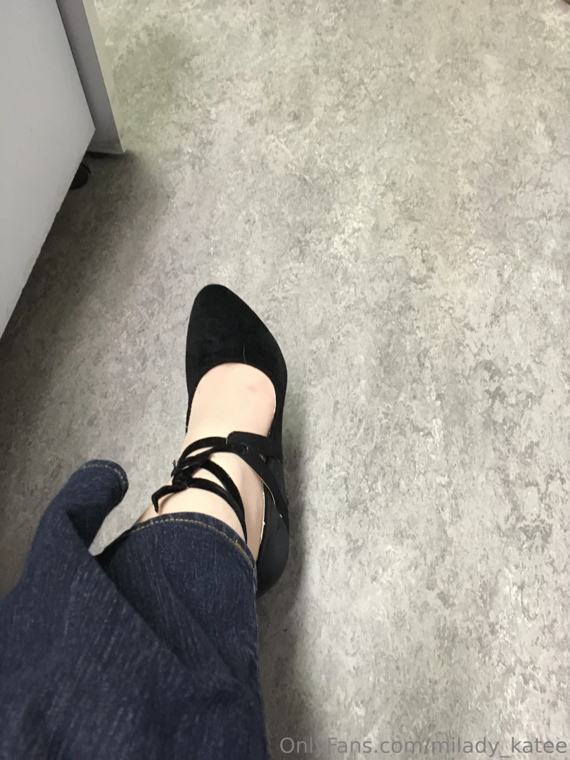 Aimes-tu mes talons haut 