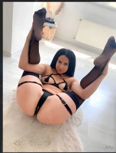 Don t miss stepmom_alexa my bestfriend loves to watch men cum she s part 152