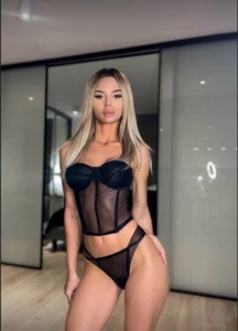 Lizzza_queen play with the dirty girl here - lizzza_queen this girl part 34