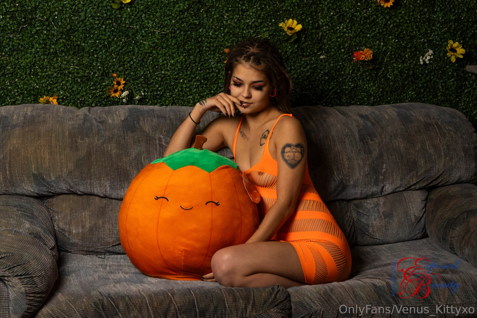 I know y all wish you were this pumpkin should i do a live today bg part 1 