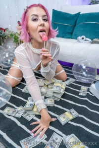 New scene available now get tha money featuring lunaxlegend is live part 24