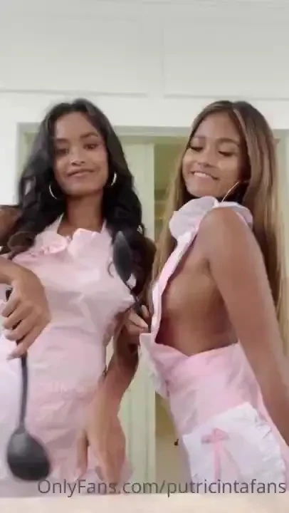 Do you like it when i make content with another girl my friend maeurn1 