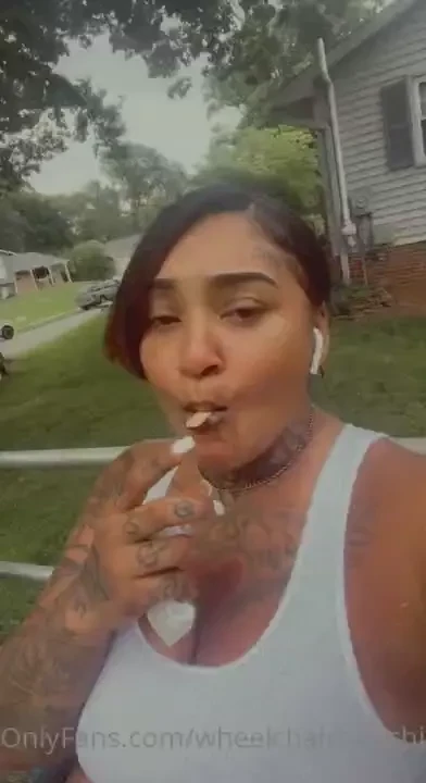 How many licks lol 