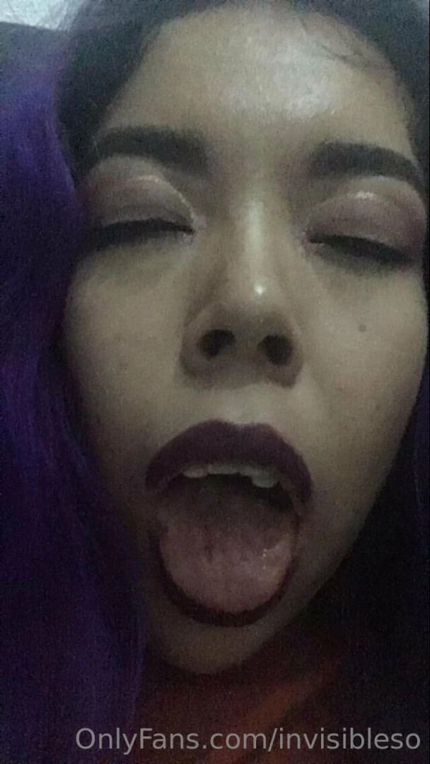 I need a new lipstick 