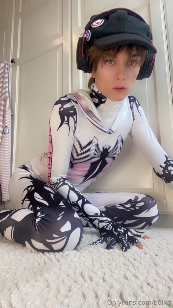 Bodysuit spiderboi pics part 4 