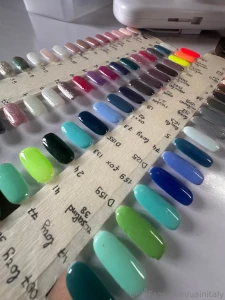 Good morning guys time doing new nails and toenails by the way here