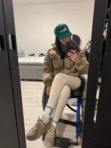 Today i go to pick up my new wheelchair i am so exited i waiting this