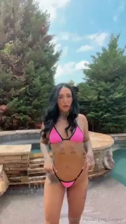 Leaving for miami today spending all week in my bikini 