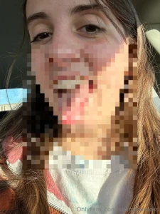 I really need somethinggggg in my mouth and painted all over my face part 1