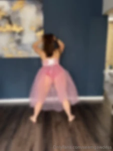 The twerking valentine fairy go to seamgawdessvip for uncensored