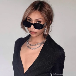 So dark i can t see part 1