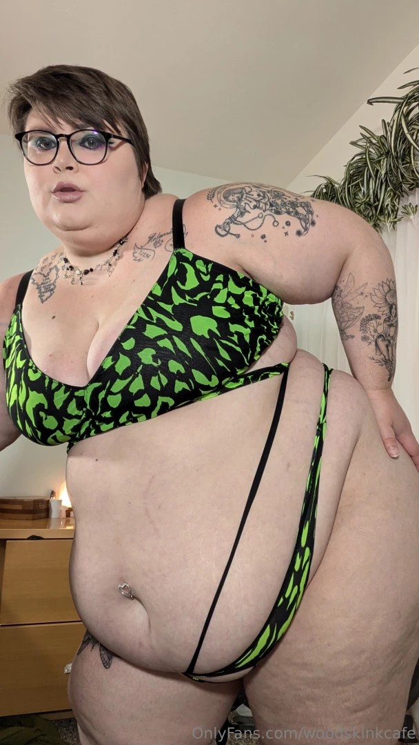 Neon dreams photoset 2 2 hope you guys have a great weekend part 10 