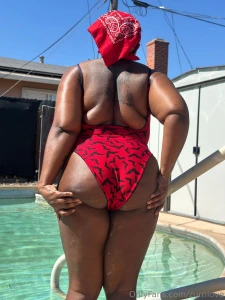 I love the pool part 3