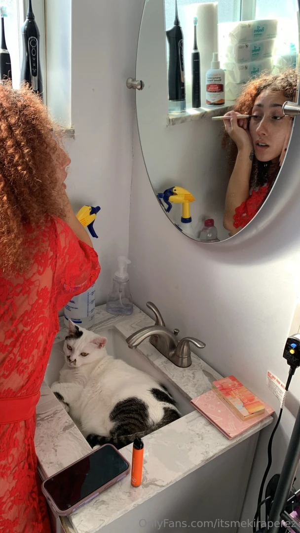 Can you tell there s an attachment issue here 