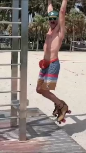 Jus pull ups with my shirt off and a new buddy