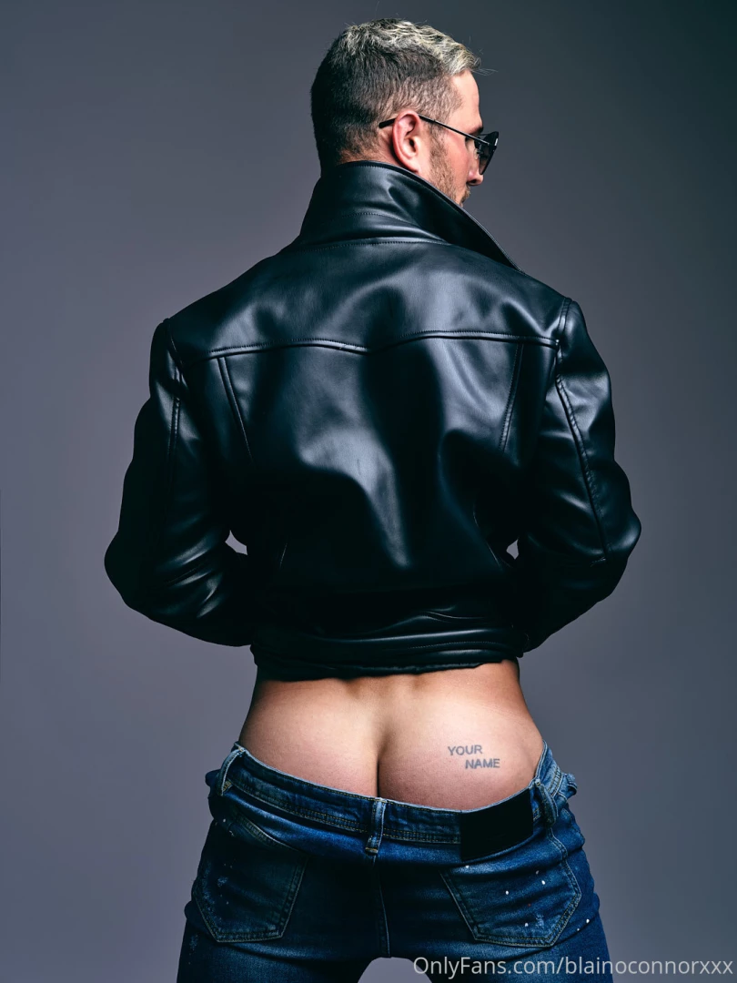 Recently photoshoot with treysphotostudio had such a great time hope y part 2 