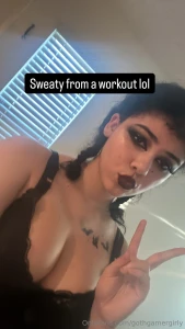 Just did a workout lol part 1