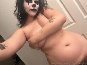 Do you like a clown with a bush