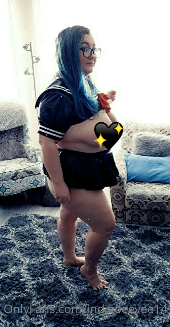 My tits didn t want to fit part 1 