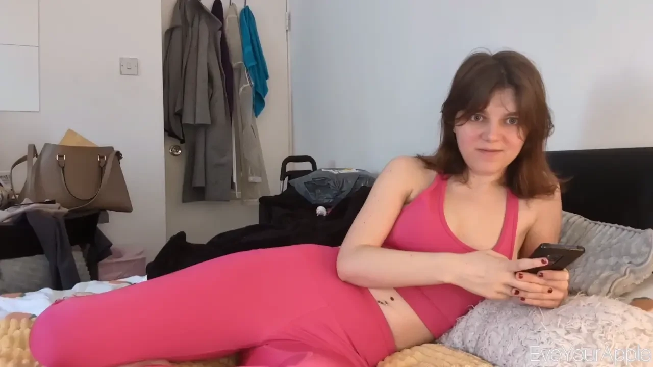 Preview for the new ptv gym babe stepsister gives you joi 