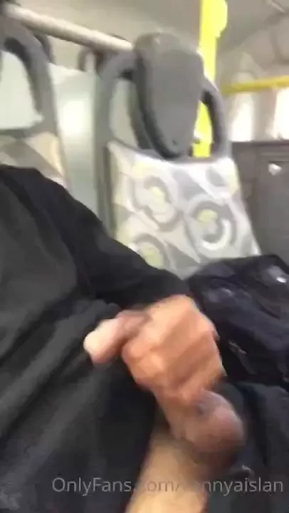 Cumming in bus 