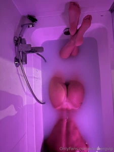 Do u prefer my ass or my pussy