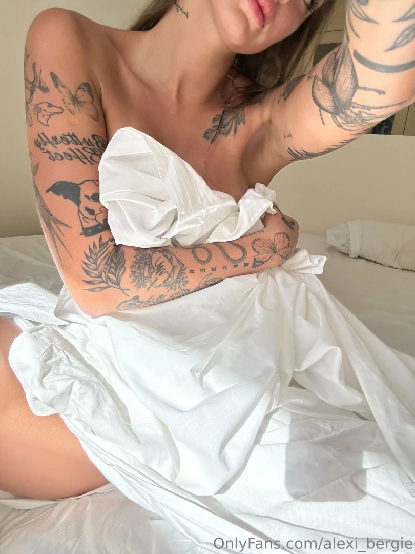 Text me for more nude pics part 24 