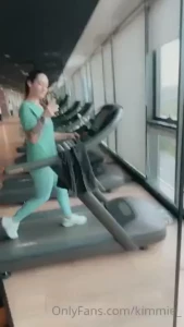 When alone at the gym happy womens day to me