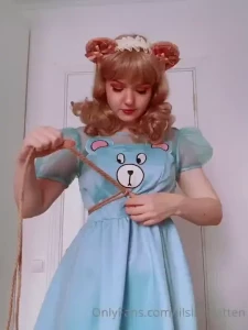 It s that time of the month so no sexy for you today and a couple of part 7