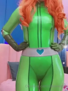 Can t stop touching myself in this suit oh also my cat got really