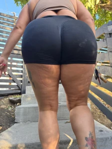 Ass bundle in your dms