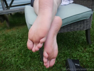 My feet before and after walking barefoot outside first time getting part 19