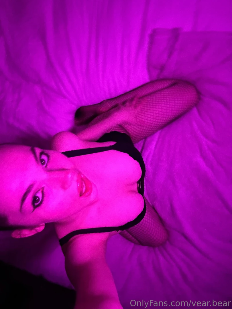 Waiting for you like this with my tongue out what do you do part 1 