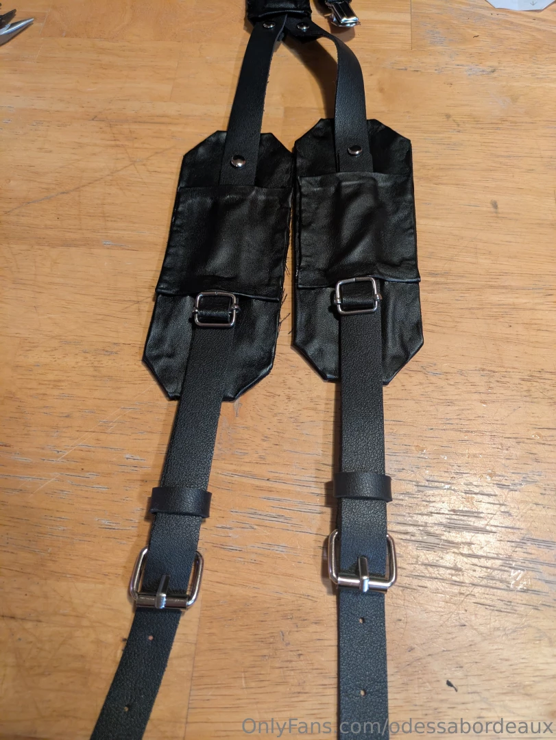 Pieces of my tifa lockhart cosplay for fan expo in 2wks new content part 7 