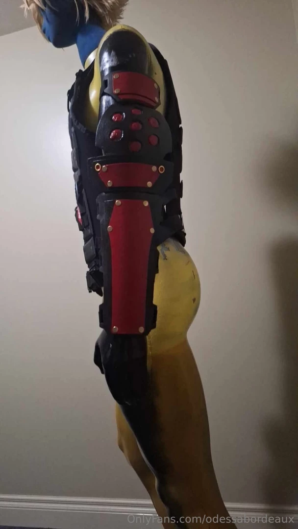 Pieces of my tifa lockhart cosplay for fan expo in 2wks new content part 5 