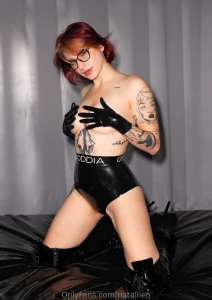 Can t remember when was the last time i show some skin