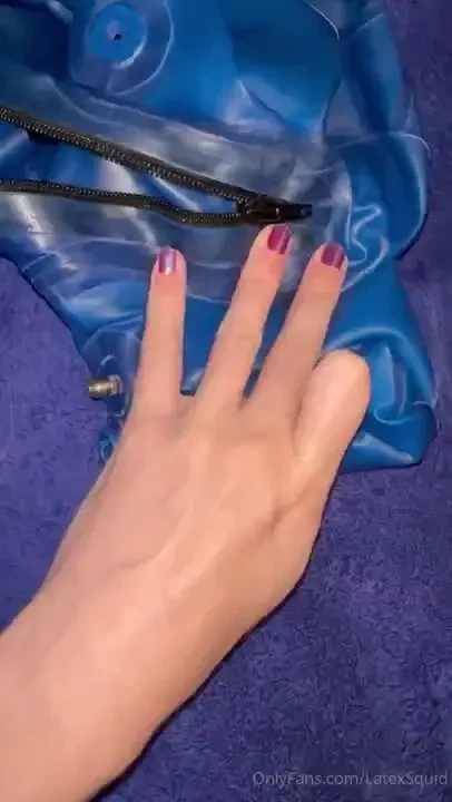 Squeezing the air out of my horn hoods is so satisfying they re off to 