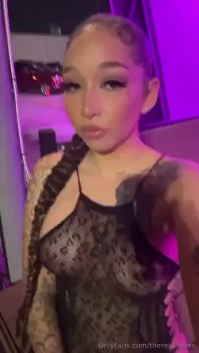 Come see me or tip me so i can leave work early 