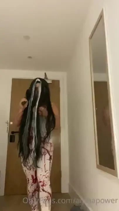 Witch looking for you 