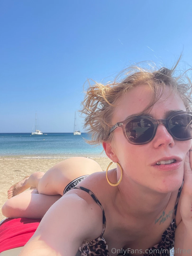 Don t you just wanna be here with me migistardust 