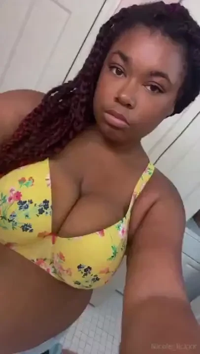 Baby come get lost in fantasy world with me 