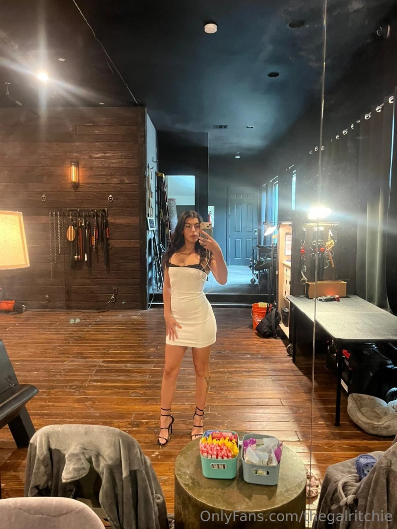 10 minutes alone with me in this room what are you doing to me first 